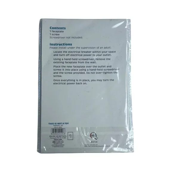 UFO Decorative Faceplate For Standard Outlets Plugs Green New - Picture 2 of 2